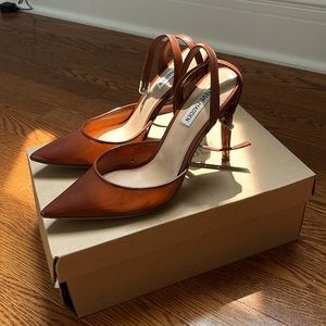 Steve Madden Alessi Heel